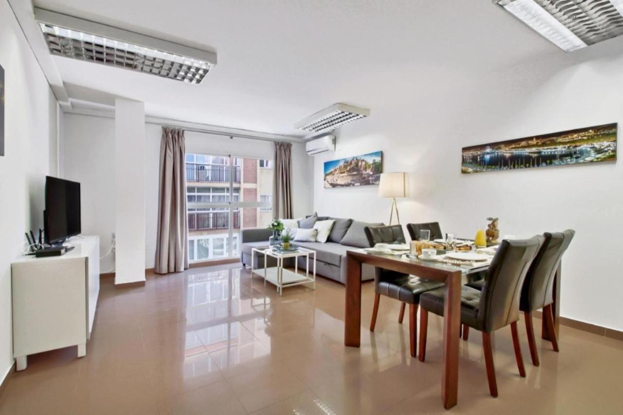 Amplio Piso Con Terraza Málaga Exterior foto